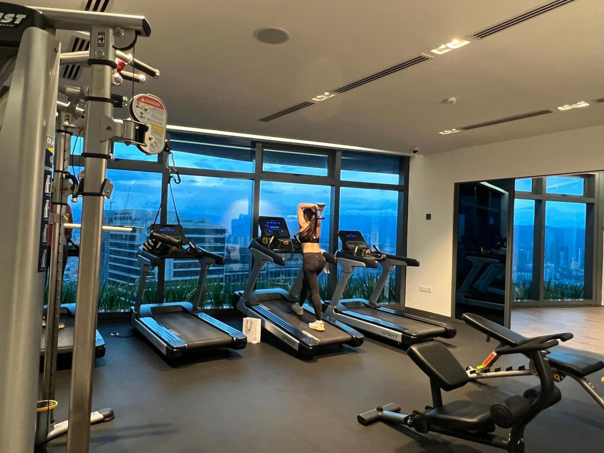Eaton Residence Klcc كوالالمبور المظهر الخارجي الصورة